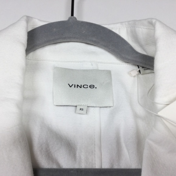 Vince Belted White Jacket - Picture 5 of 10